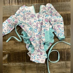 Sweet honey swim suit size 6M **fits like 2-3M**